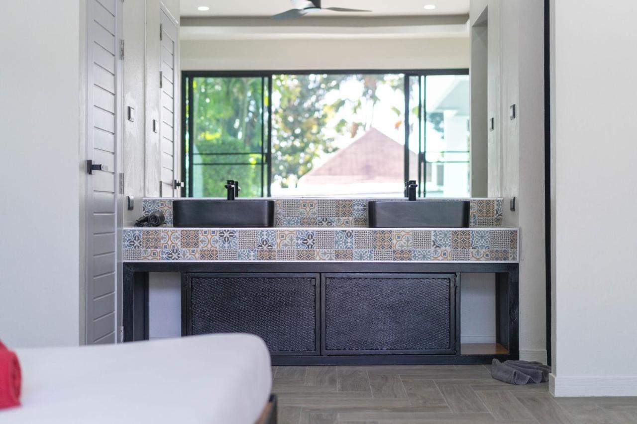 Villa Indra Xxx Rawai Екстериор снимка